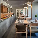 Guest house Porta Nova Collection House 4*