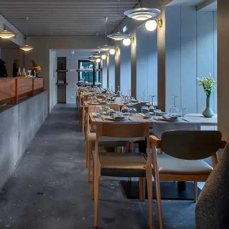 Porta Nova Collection House 4* בראגה