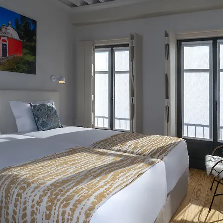 Porta Nova Collection House 4*