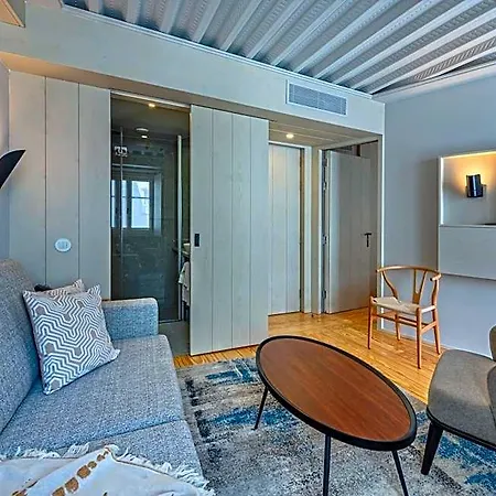 Porta Nova Collection House