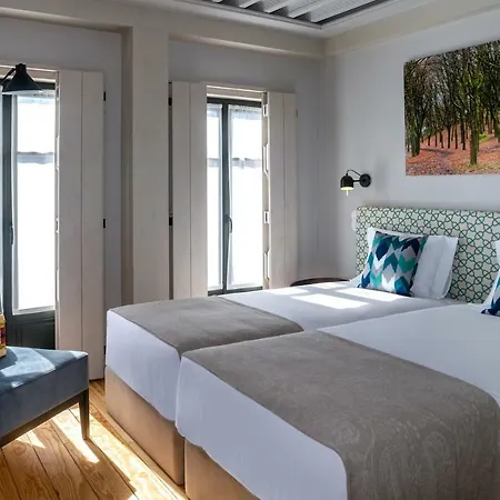 게스트하우스 Porta Nova Collection House 4*