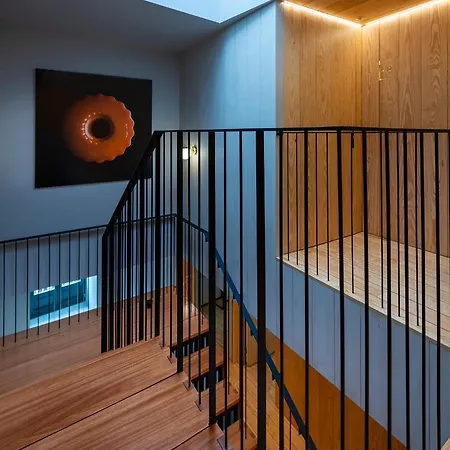 Porta Nova Collection House 4*